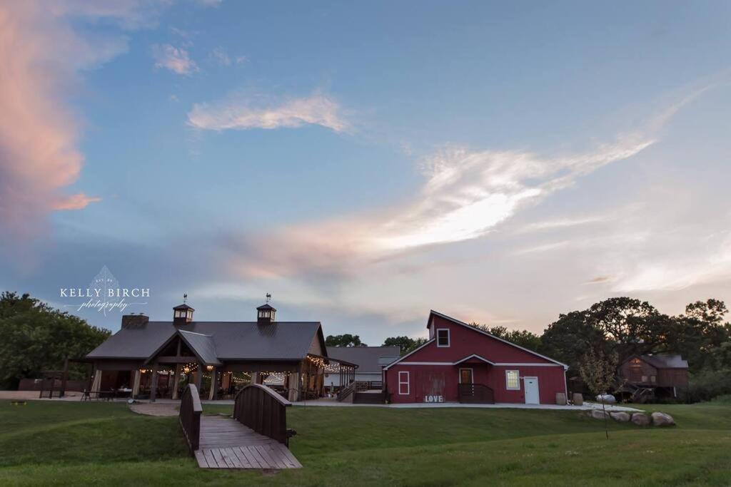 Corn Crib Cottage Barn And Villa At Hope Glen Farm Cottage Grove Luaran gambar