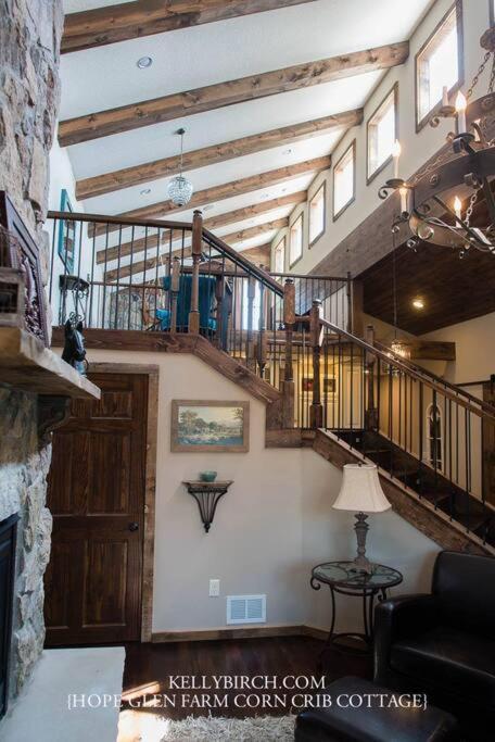 Corn Crib Cottage Barn And Villa At Hope Glen Farm Cottage Grove Luaran gambar